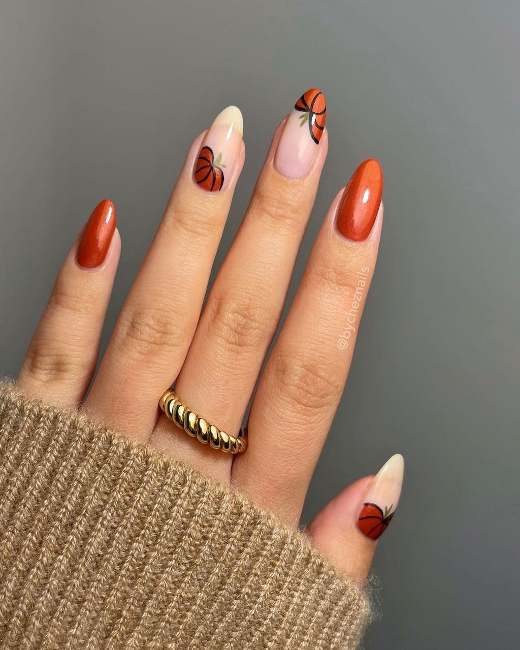 62 Halloween Nails to Celebrate the Spooky Season | Glamour