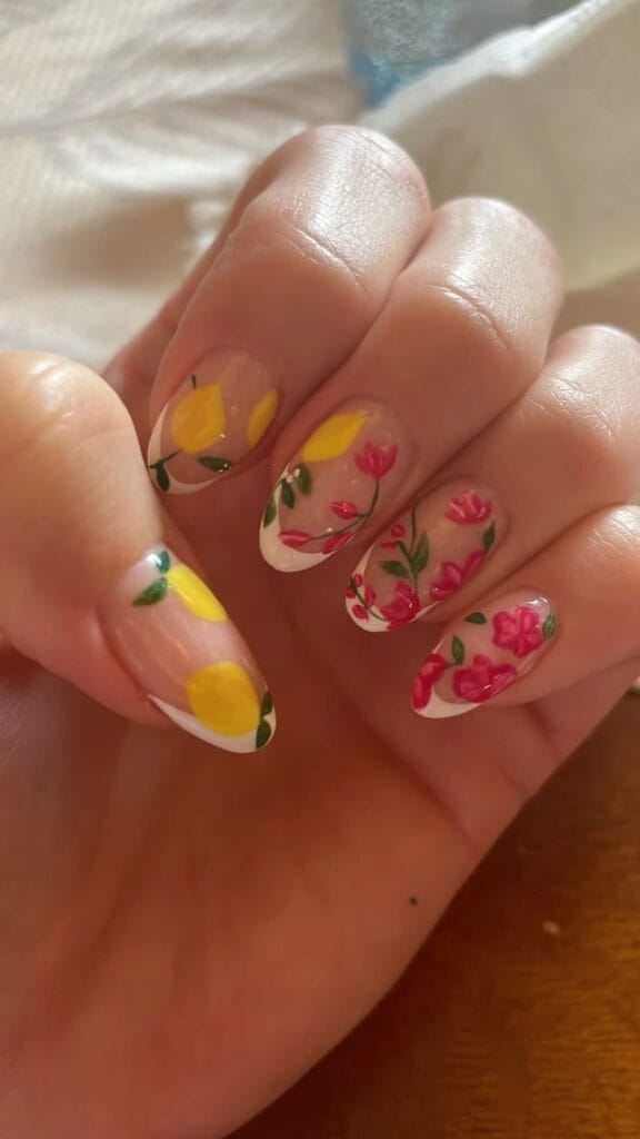 30+ Chic August Nails for the End of Summer - prettygirlythings.com